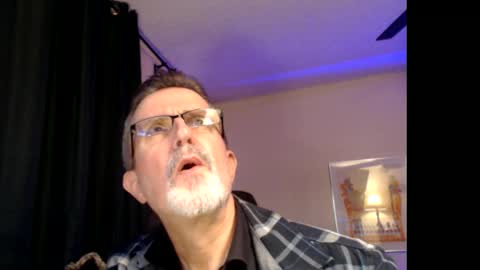 Snapshot of shrewtamer chatting on March 8, 2025, 1:50 am shrewtamer online show from March 8, 2025, 1:50 am
