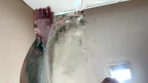 Snapshot of shubby420 chatting on January 9, 2025, 4:06 pm YeahBoi420 online show from January 9, 2025, 4:06 pm