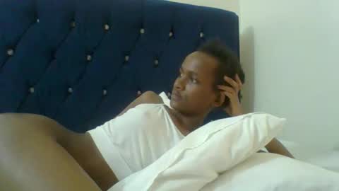 shugar7260 online show from September 25, 2025, 10:41 am