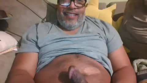 Snapshot of shy333 chatting on January 9, 2026, 8:17 am SHY333 online show from January 9, 2026, 8:17 am