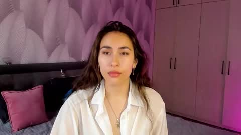 Mika online show from October 2, 2025, 2:29 am