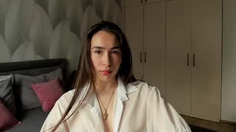 Mika online show from April 1, 2026, 2:23 am