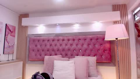 cherry online show from April 3, 2026, 12:25 pm