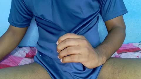 Snapshot of shy_eyes_ chatting on December 2, 2024, 4:20 am shyeyes online show from December 2, 2024, 4:20 am