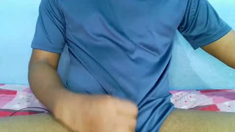 Snapshot of shy_eyes_ chatting on December 30, 2024, 7:26 am shyeyes online show from December 30, 2024, 7:26 am