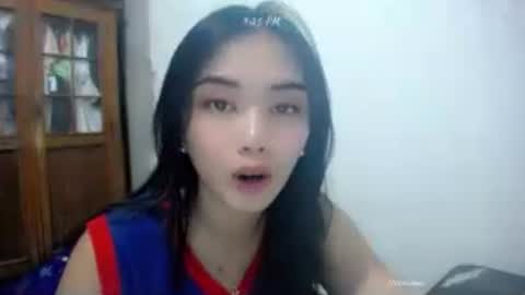 Snapshot of shy_innocent_girl chatting on July 1, 2026, 1:24 pm shy_innocent_girl online show from July 1, 2026, 1:24 pm