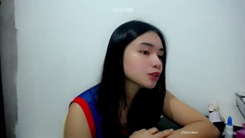 Snapshot of shy_innocent_girl chatting on July 17, 2026, 2:24 pm shy_innocent_girl online show from July 17, 2026, 2:24 pm