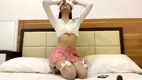 Snapshot of shy_pink_doll chatting on June 19, 2026, 11:30 pm shy_pink_doll online show from June 19, 2026, 11:30 pm