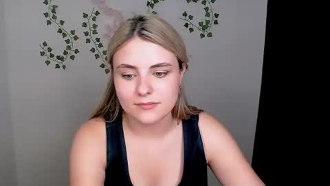 Snapshot of shy_sabrina_ chatting on July 14, 2026, 12:22 pm shy_sabrina_ online show from July 14, 2026, 12:22 pm
