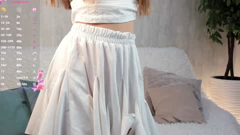 Melanie online show from December 18, 2024, 8:20 am