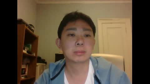 shyasianboyy online show from February 6, 2025, 12:22 am