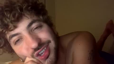 shybutf online show from November 8, 2025, 4:07 pm