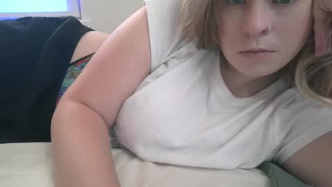 Elyse online show from November 29, 2025, 8:34 pm