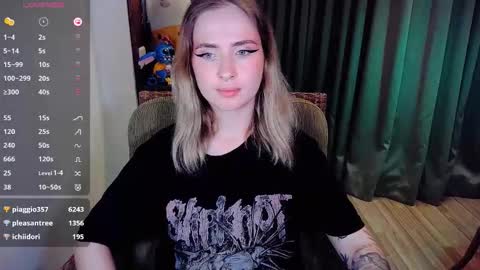 Effie online show from October 12, 2025, 6:40 pm