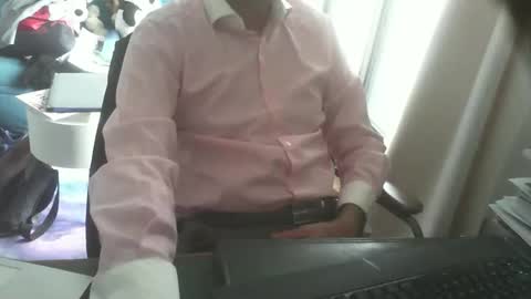 Snapshot of shyfrenchcock chatting on November 6, 2025, 10:27 am shyfrenchcock online show from November 6, 2025, 10:27 am