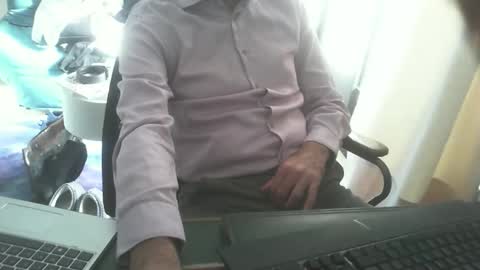 Snapshot of shyfrenchcock chatting on November 10, 2025, 10:58 am shyfrenchcock online show from November 10, 2025, 10:58 am