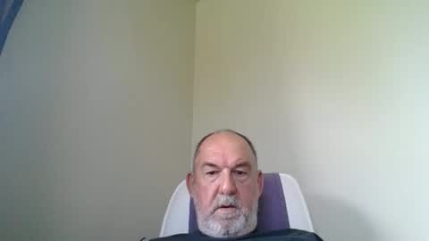 shyguytm online show from November 7, 2025, 10:10 pm