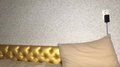 Tom and Betty online show from February 4, 2025, 3:36 pm