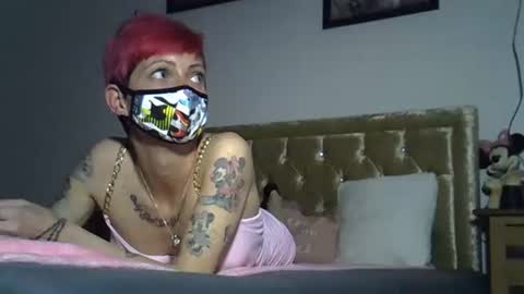 Snapshot of shyskinnynina chatting on May 18, 2026, 7:41 pm Nina online show from May 18, 2026, 7:41 pm