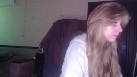 Anastasia online show from December 19, 2025, 4:58 pm