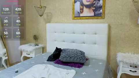 Snapshot of siacavali chatting on June 24, 2026, 11:42 am Sia online show from June 24, 2026, 11:42 am