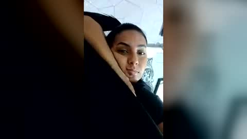 Snapshot of siacavali chatting on July 28, 2026, 11:39 am Sia online show from July 28, 2026, 11:39 am
