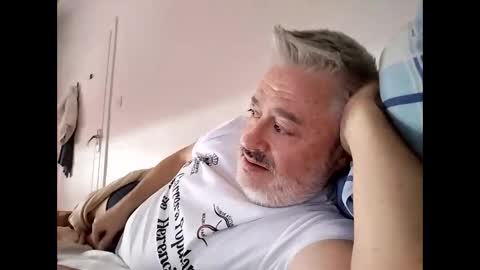 Snapshot of sibemolx chatting on September 28, 2025, 12:43 pm sibemolx online show from September 28, 2025, 12:43 pm