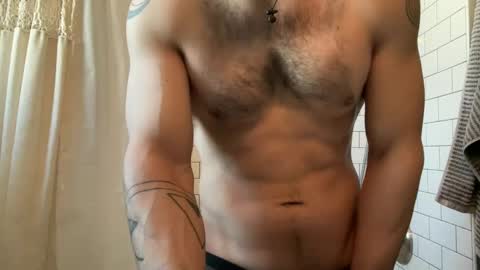 Snapshot of sie273 chatting on February 26, 2025, 4:35 pm sie273 online show from February 26, 2025, 4:35 pm