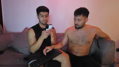 Snapshot of siegfriedll chatting on October 31, 2025, 4:24 am gily y pablo online show from October 31, 2025, 4:24 am