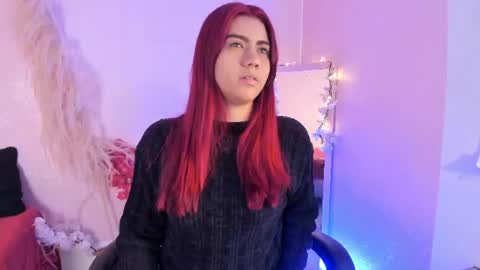 Snapshot of siena_fox chatting on July 25, 2026, 11:41 am Siena online show from July 25, 2026, 11:41 am