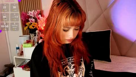 Snapshot of sienna_desiree chatting on March 8, 2026, 5:33 am Sienna Desieree online show from March 8, 2026, 5:33 am