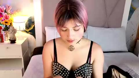 Sienna Desieree online show from June 25, 2026, 12:53 pm