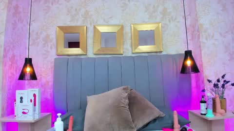 Camila Vargas online show from February 21, 2025, 3:10 pm