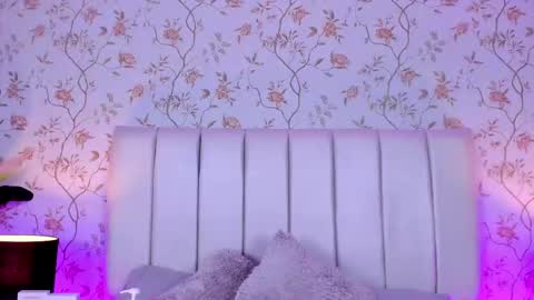 Camila Vargas online show from February 22, 2025, 3:58 pm