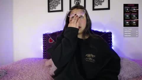 Snapshot of sienna_rose_pym chatting on February 7, 2026, 12:20 pm Sienna online show from February 7, 2026, 12:20 pm