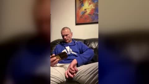 R online show from January 6, 2026, 7:12 am