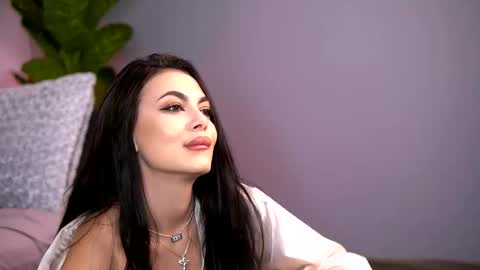 Maria online show from December 3, 2025, 11:52 am