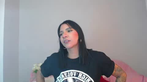 Snapshot of siirena chatting on September 8, 2025, 8:19 pm siirena online show from September 8, 2025, 8:19 pm