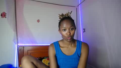 silent_lovie online show from April 28, 2026, 10:09 am