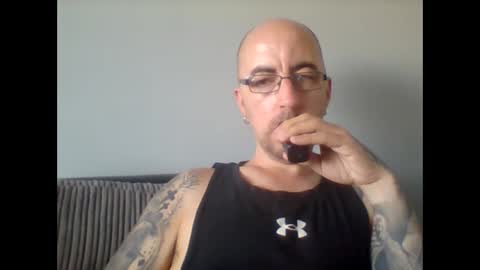 Silent V online show from September 10, 2025, 11:32 am