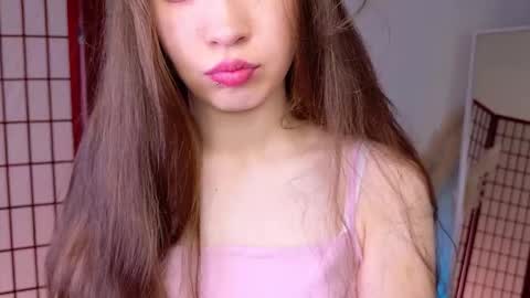 Lily online show from December 17, 2025, 8:59 pm