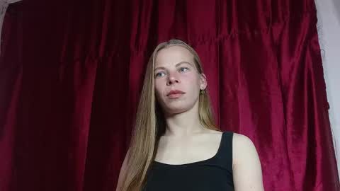 JULIANA online show from April 7, 2026, 8:31 pm