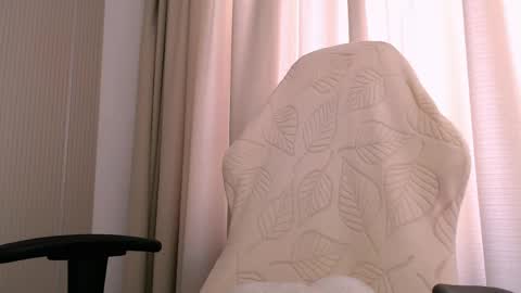 Snapshot of silk_ann chatting on June 8, 2026, 5:19 am silk_ann online show from June 8, 2026, 5:19 am