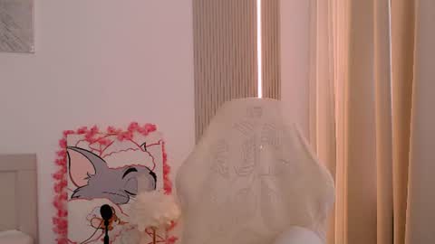 Snapshot of silk_ann chatting on June 14, 2026, 7:54 am silk_ann online show from June 14, 2026, 7:54 am