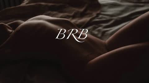 Mila online show from October 23, 2025, 8:07 pm