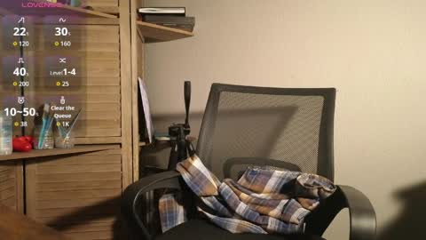 Snapshot of silly_cybin chatting on April 7, 2026, 4:02 am cybin online show from April 7, 2026, 4:02 am