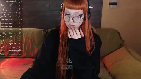 Snapshot of silly_soul chatting on March 15, 2026, 10:49 pm Mia online show from March 15, 2026, 10:49 pm