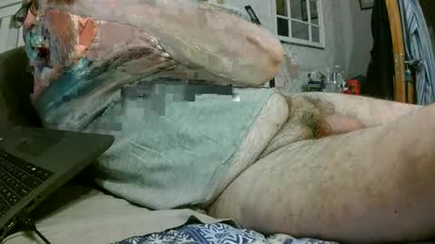 sillyoldman45221063 online show from May 15, 2026, 11:12 pm