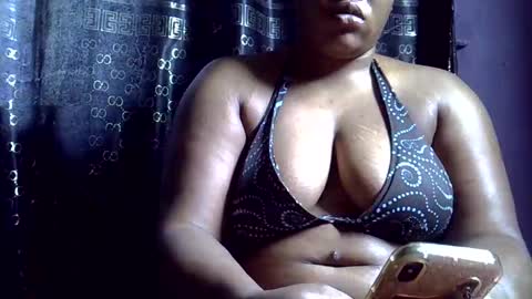 Snapshot of silver_baby06 chatting on March 5, 2026, 11:50 am silver baby06 online show from March 5, 2026, 11:50 am