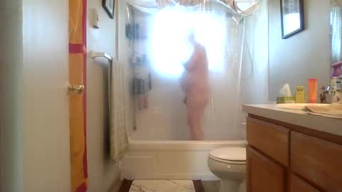 silverdragon70 online show from September 30, 2025, 6:35 pm